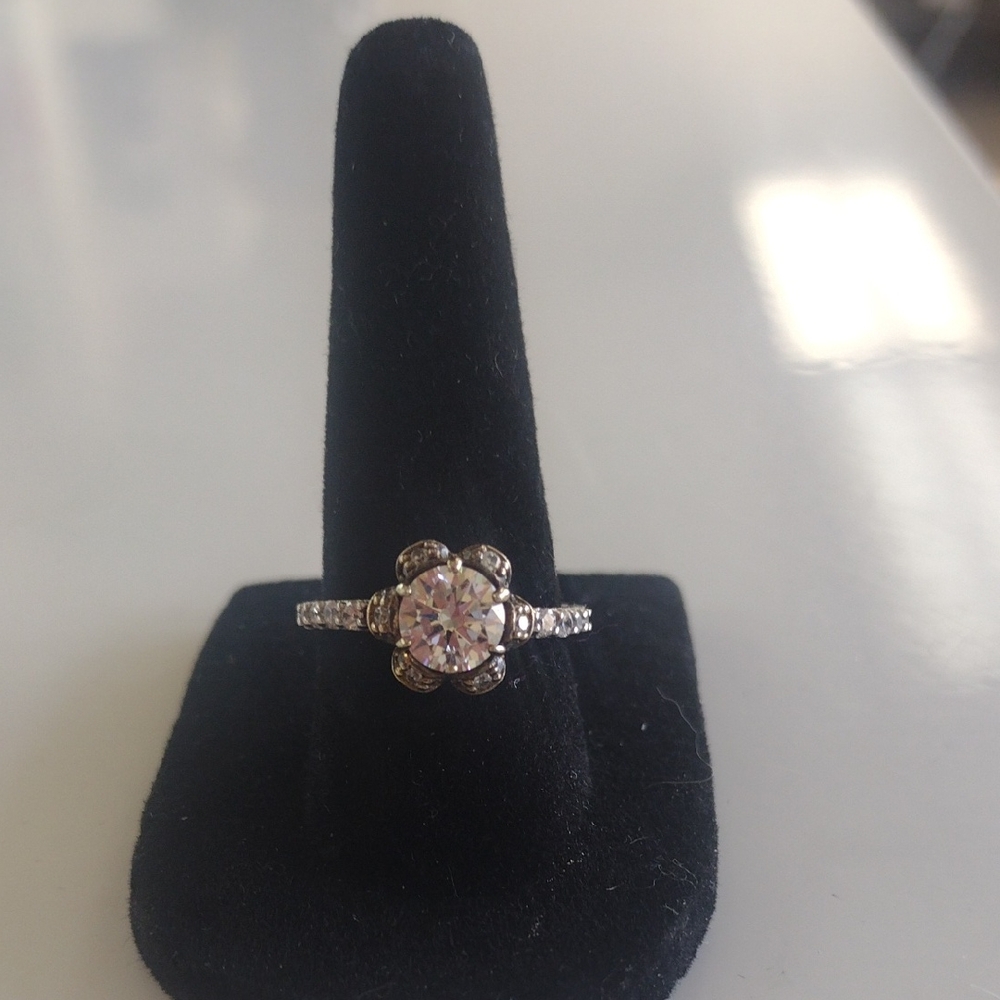 Sterling Silver and Floral Store Ring By Berricle